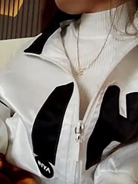 Niss8386 online show from January 6, 2026, 5:55 am