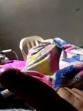 Snapshot of M1llerDeeW chatting on November 17, 2025, 3:38 pm M1llerDeeW online show from November 17, 2025, 3:38 pm