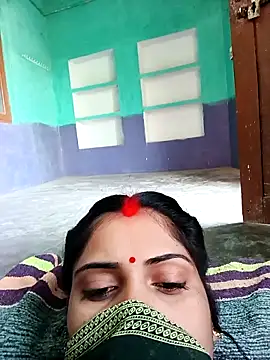 Snapshot of Pushpa_hotty chatting on April 18, 2026, 2:47 am Pushpa hotty online show from April 18, 2026, 2:47 am
