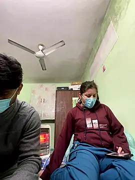 Snapshot of Cute_hotzara chatting on January 10, 2026, 4:52 am Cute hotzara online show from January 10, 2026, 4:52 am