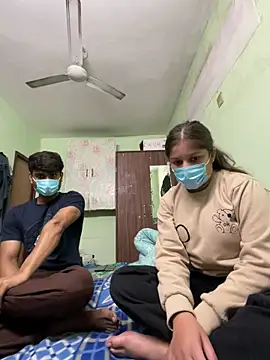 Snapshot of Cute_hotzara chatting on December 18, 2025, 5:56 am Cute hotzara online show from December 18, 2025, 5:56 am