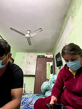 Snapshot of Cute_hotzara chatting on January 7, 2026, 5:01 am Cute hotzara online show from January 7, 2026, 5:01 am