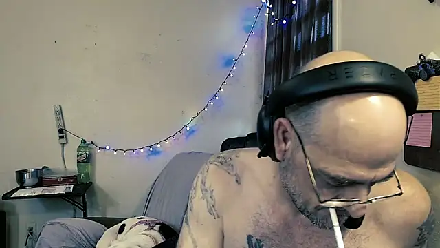 MrBigginTX online show from February 15, 2026, 5:01 pm