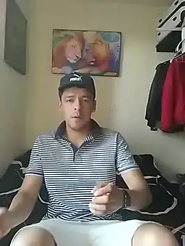 Snapshot of Junior_47 chatting on February 17, 2026, 11:35 pm Junior 47 online show from February 17, 2026, 11:35 pm