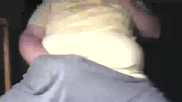 Snapshot of bigcumfrench chatting on April 11, 2026, 5:48 am bigcumfrench online show from April 11, 2026, 5:48 am