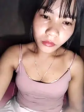 Snapshot of gugu0022 chatting on February 27, 2026, 9:25 pm gugu0022 online show from February 27, 2026, 9:25 pm