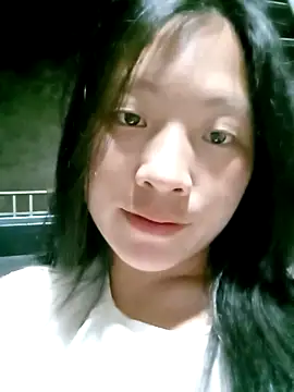 Snapshot of Micky_baby chatting on April 8, 2026, 1:23 pm Micky baby online show from April 8, 2026, 1:23 pm