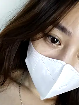 MiCandy-Lovee online show from November 13, 2025, 4:44 pm