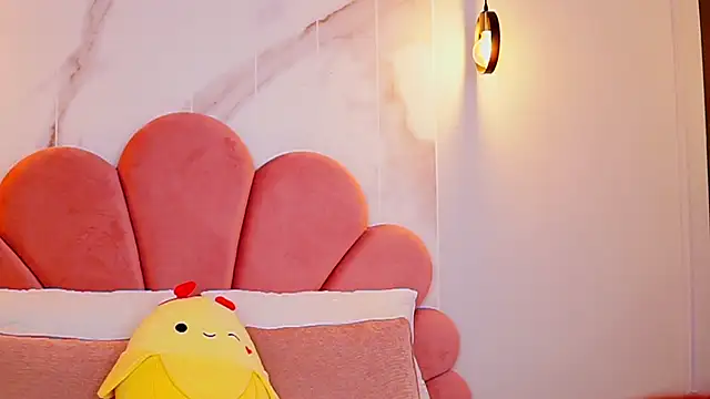 Snapshot of Scarlett_Veyra chatting on November 30, 2025, 7:20 am Scarlett Veyra online show from November 30, 2025, 7:20 am