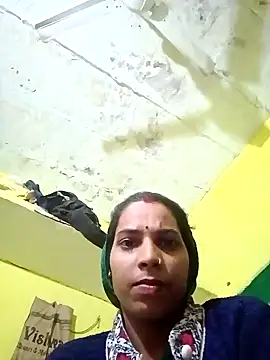 Snapshot of Neelurajpoot122 chatting on November 14, 2025, 11:47 am Neelurajpoot122 online show from November 14, 2025, 11:47 am