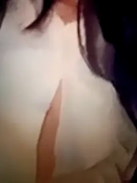 Snapshot of Neelurajpoot122 chatting on November 19, 2025, 5:29 am Neelurajpoot122 online show from November 19, 2025, 5:29 am