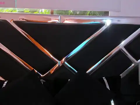 Snapshot of JacobRusso chatting on December 19, 2025, 6:32 pm JacobRusso online show from December 19, 2025, 6:32 pm