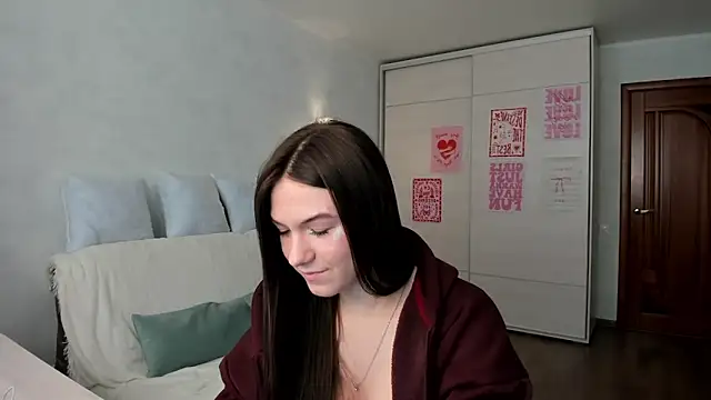 Snapshot of luna_lust_212 chatting on April 12, 2026, 4:27 am luna lust 212 online show from April 12, 2026, 4:27 am