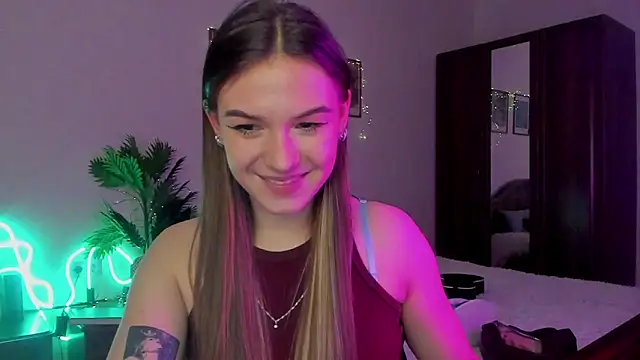 Snapshot of luna_lust_212 chatting on March 2, 2026, 7:43 pm luna lust 212 online show from March 2, 2026, 7:43 pm