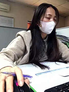 missayang6969 online show from January 10, 2026, 7:04 am