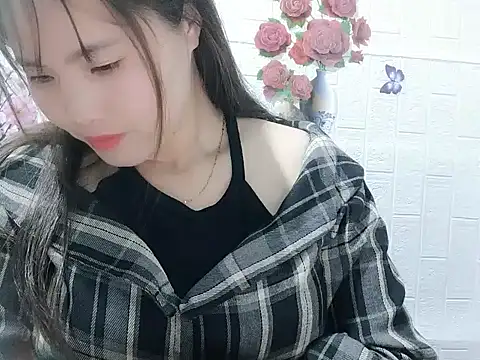 Snapshot of Site-loe chatting on February 9, 2026, 2:59 pm Site-loe online show from February 9, 2026, 2:59 pm