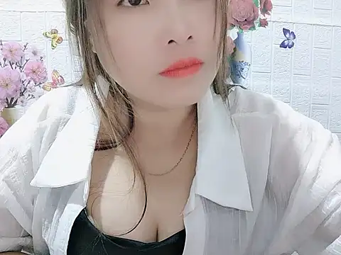 Snapshot of Site-loe chatting on February 5, 2026, 1:40 pm Site-loe online show from February 5, 2026, 1:40 pm