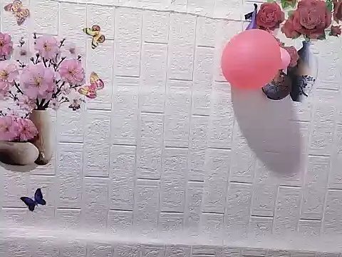 Snapshot of Site-loe chatting on March 5, 2026, 12:57 pm Site-loe online show from March 5, 2026, 12:57 pm