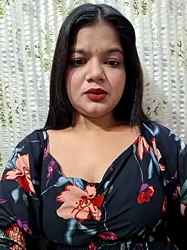 DIMPLE-GIRL88 online show from April 13, 2026, 6:06 am