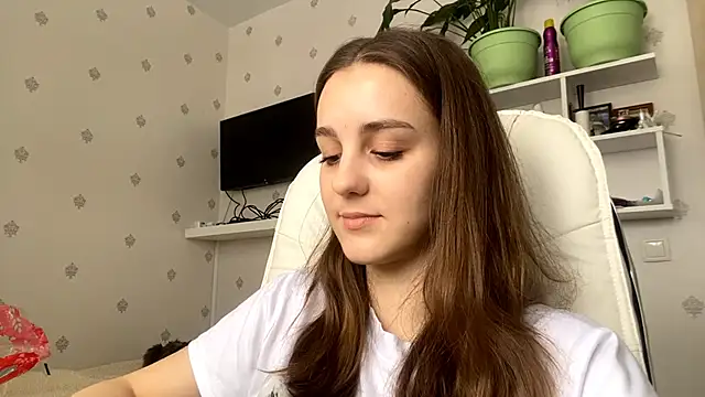 SweetieKatie online show from February 26, 2026, 12:27 pm