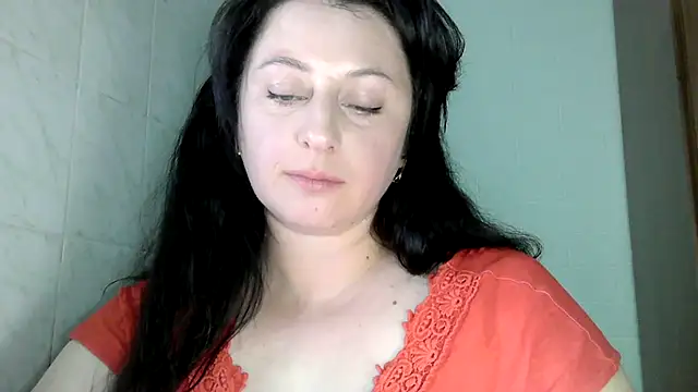 MelinaAx online show from May 10, 2026, 7:38 pm