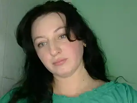 Snapshot of MelinaAx chatting on February 22, 2026, 8:10 pm MelinaAx online show from February 22, 2026, 8:10 pm