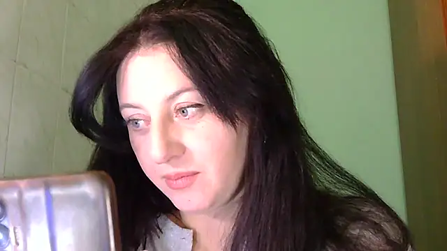 Snapshot of MelinaAx chatting on January 14, 2026, 8:45 pm MelinaAx online show from January 14, 2026, 8:45 pm