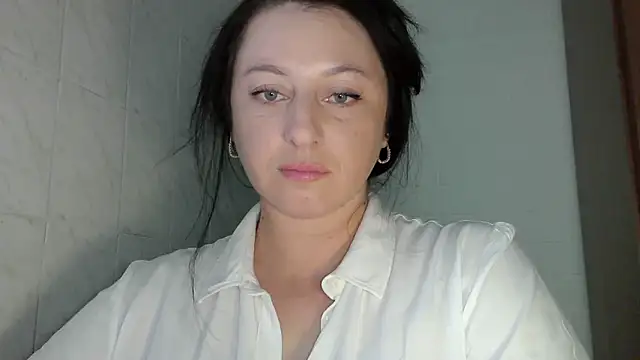 MelinaAx online show from May 27, 2026, 7:54 pm