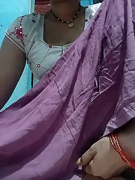 beutiful hot online show from May 22, 2026, 8:07 pm
