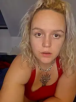 Snapshot of ladychat69 chatting on February 3, 2026, 5:29 pm ladychat69 online show from February 3, 2026, 5:29 pm