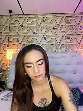 MelanyyJhonson15 online show from April 23, 2026, 3:02 am