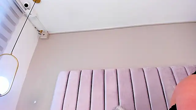 AnnaNoval 10 online show from February 25, 2026, 1:11 pm