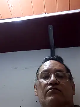 Paymon5 online show from November 28, 2025, 5:13 pm