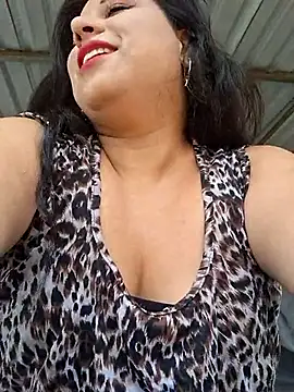 Snapshot of Catalinajane1 chatting on March 13, 2026, 3:39 pm Catalinajane1 online show from March 13, 2026, 3:39 pm