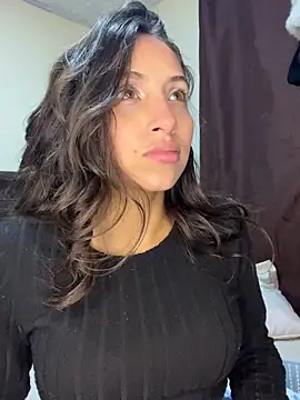 Paulett Smith online show from November 21, 2025, 1:48 am