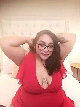 Snapshot of ViickyLee chatting on November 14, 2025, 3:43 am ViickyLee online show from November 14, 2025, 3:43 am