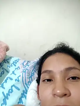 Geeylili online show from November 15, 2025, 10:03 pm