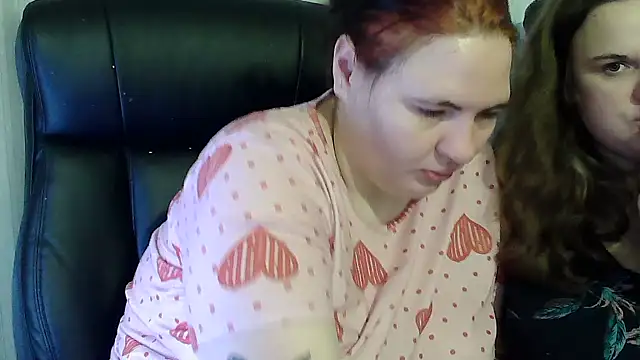 HollyXXEva online show from November 29, 2025, 6:30 pm