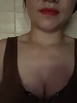 Diana-sexyy online show from May 11, 2026, 6:37 am