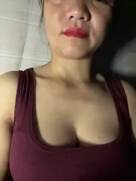 Diana-sexyy online show from March 17, 2026, 9:18 pm