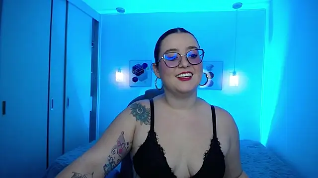 selene rouse  online show from March 3, 2026, 10:39 pm