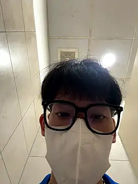 Snapshot of MEFUN- chatting on January 14, 2026, 10:24 pm MEFUN- online show from January 14, 2026, 10:24 pm