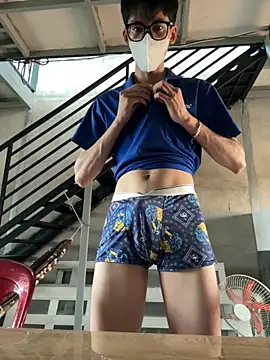 Snapshot of MEFUN- chatting on March 9, 2026, 8:07 am MEFUN- online show from March 9, 2026, 8:07 am