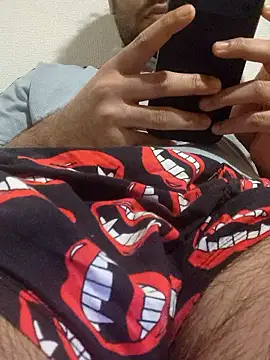 Snapshot of Candy_Cane_lick chatting on November 13, 2025, 9:02 am Candy Cane lick online show from November 13, 2025, 9:02 am