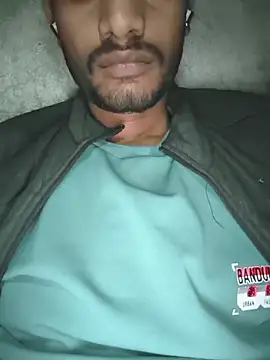 Snapshot of Ritik143jhil chatting on January 15, 2026, 10:02 pm Ritik143jhil online show from January 15, 2026, 10:02 pm