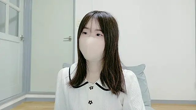 akane room online show from November 26, 2025, 1:49 am