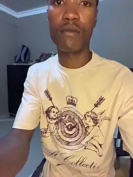 Snapshot of Boytoy_BigD chatting on November 29, 2025, 9:26 pm Boytoy BigD online show from November 29, 2025, 9:26 pm