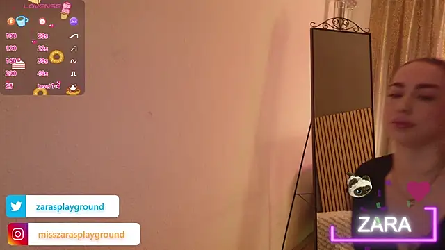 Snapshot of ZarasPlayground chatting on April 25, 2026, 6:49 pm ZarasPlayground online show from April 25, 2026, 6:49 pm