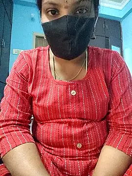 Snapshot of mahalaxmi_teluguammai chatting on December 21, 2025, 8:05 am mahalaxmi teluguammai online show from December 21, 2025, 8:05 am