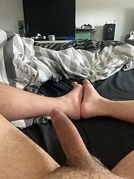 Snapshot of Roro200473 chatting on May 1, 2026, 11:04 am Roro200473 online show from May 1, 2026, 11:04 am